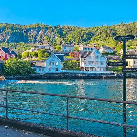 Villa Nortorp, Stort Hus Med Egen Brygge I Sentrum Kvam (Hordaland)